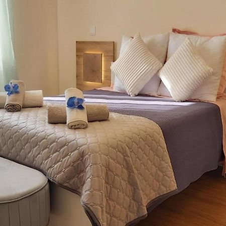 Paz Em Resort De Luxo. Cabanas De Tavira Eksteriør billede