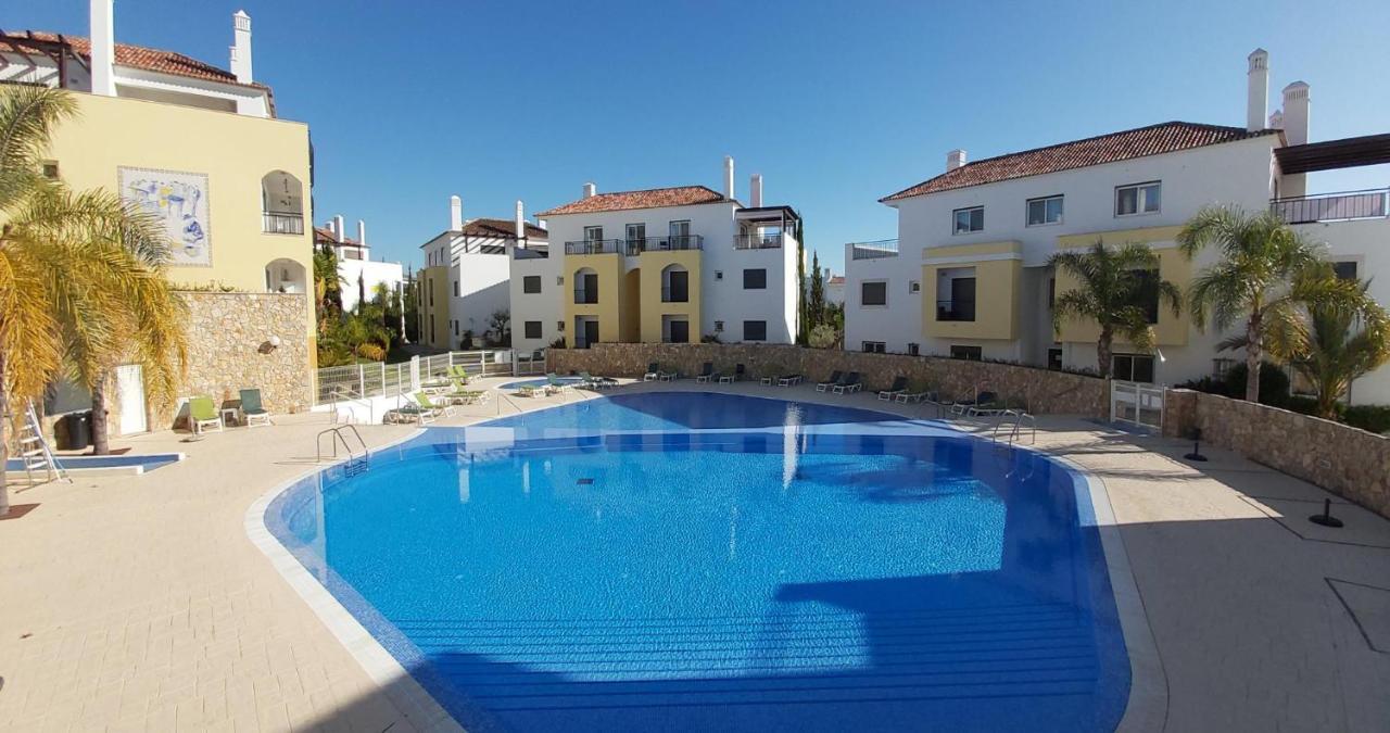 Paz Em Resort De Luxo. Cabanas De Tavira Eksteriør billede
