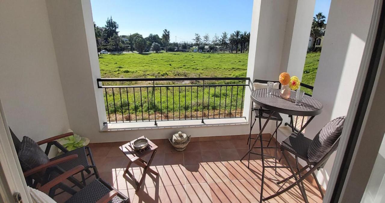 Paz Em Resort De Luxo. Cabanas De Tavira Eksteriør billede