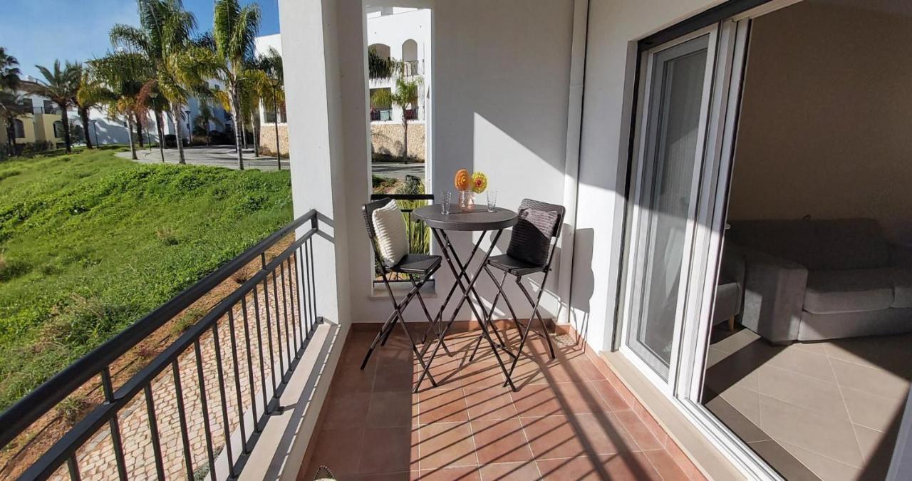 Paz Em Resort De Luxo. Cabanas De Tavira Eksteriør billede